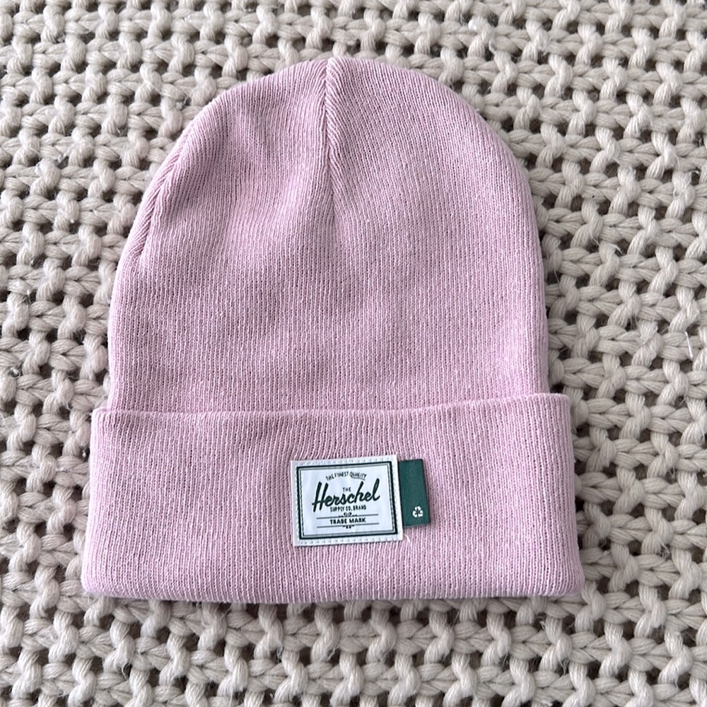 NWOT Herschel Supply Co Beanie- baby pink